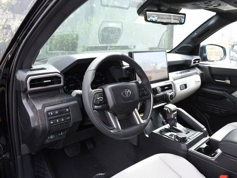 New 2026 Toyota Tacoma Limited AWD/4WD image 6