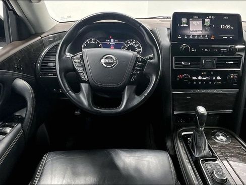 Used 2021 Nissan Armada Platinum image 7