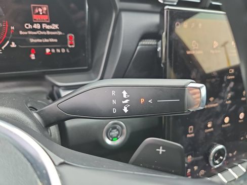 Used 2025 GMC Terrain Elevation AWD/4WD image 22