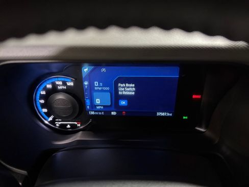 Used 2024 Ford Bronco Big Bend AWD/4WD image 16
