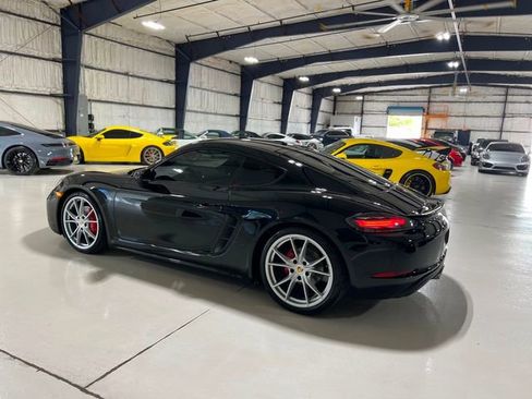 Used 2020 Porsche 718 Cayman S w/ Sport Chrono Package image 53
