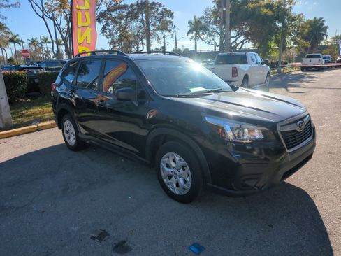 Used 2020 Subaru Forester w/ Popular Package #1 image 2