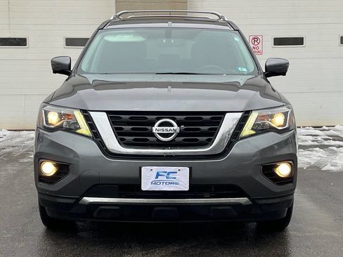 Used 2017 Nissan Pathfinder SL w/ SL Premium Package image 2