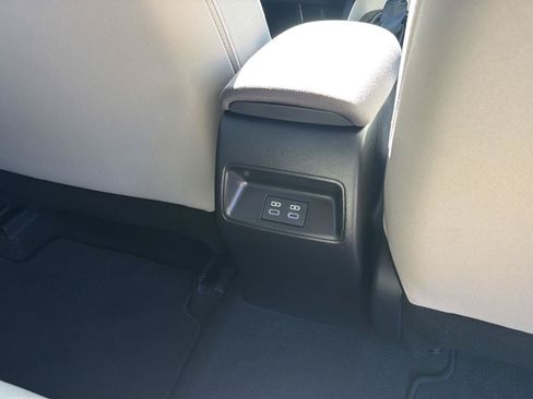 Used 2026 Toyota Corolla LE FWD image 12