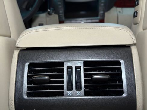 Used 2010 Lexus LS 460 RWD image 26
