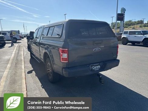 Used 2018 Ford F150 XLT w/ Equipment Group 302A Luxury AWD/4WD image 9
