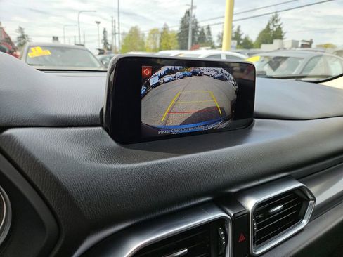 Used 2020 MAZDA CX-5 Sport FWD image 27