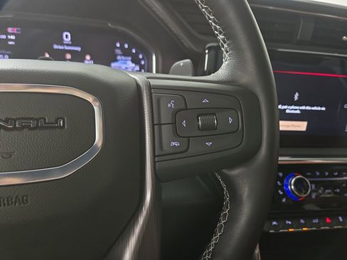 Certified 2025 GMC Sierra 1500 Denali Ultimate image 16
