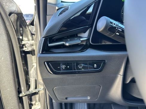 New 2025 Kia Niro Wind w/ Wind Preserve Package FWD image 14