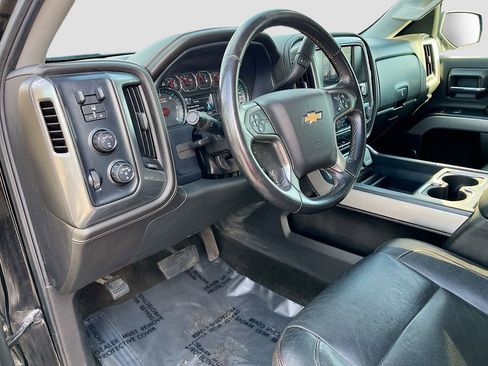 Used 2018 Chevrolet Silverado 1500 LTZ Z71 w/ Midnight Edition AWD/4WD image 9