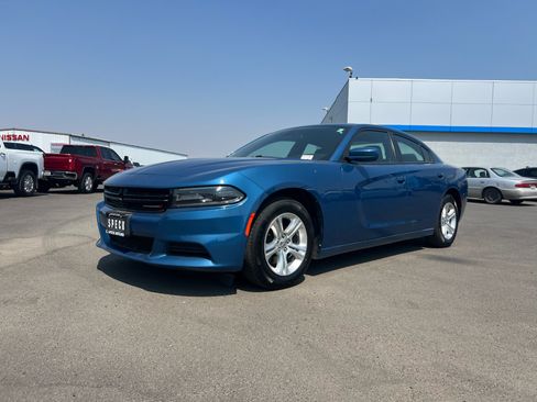 Used 2021 Dodge Charger SXT w/ Leather Interior Group RWD image 1
