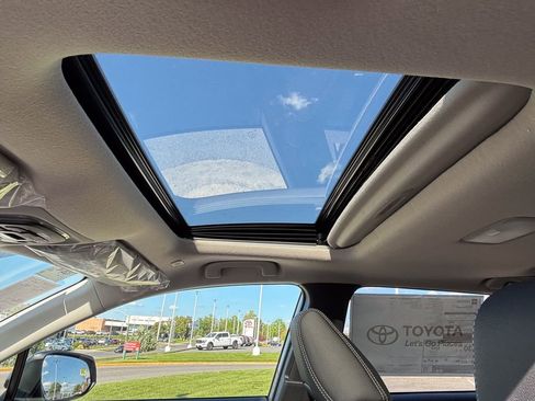 New 2026 Toyota Corolla Cross XLE image 9