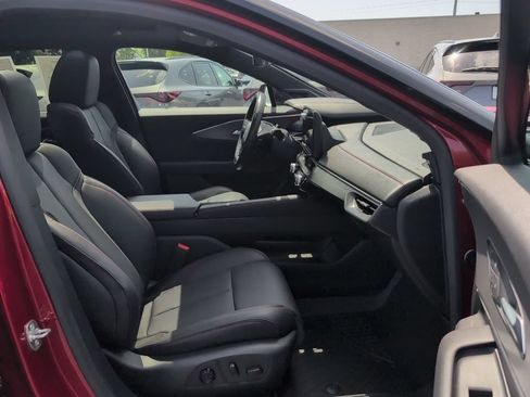 Certified 2024 Acura ZDX Type S AWD/4WD image 57