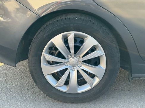 Used 2019 Subaru Impreza 2.0i image 7