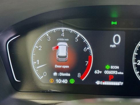 Used 2025 Honda Pilot EX-L image 17