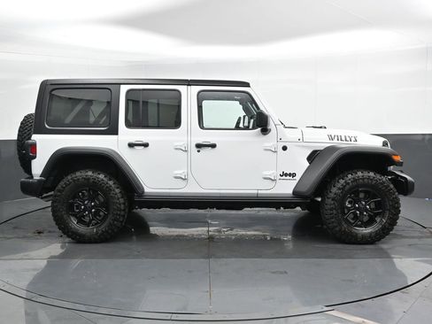 New 2025 Jeep Wrangler Willys image 3