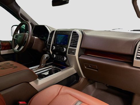 Used 2020 Ford F150 King Ranch w/ Equipment Group 601A Luxury AWD/4WD image 30