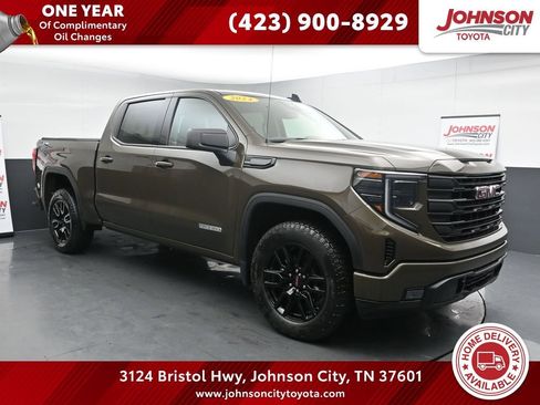 Used 2024 GMC Sierra 1500 Elevation image 1