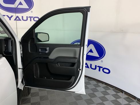 Used 2019 Chevrolet Silverado 2500 W/T AWD/4WD image 33