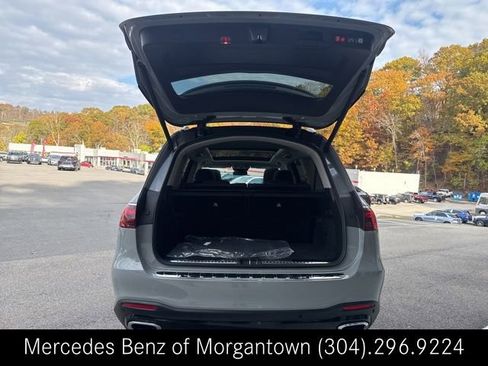 New 2026 Mercedes-Benz GLS 450 4MATIC image 9