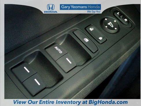Used 2026 Honda CR-V LX image 43