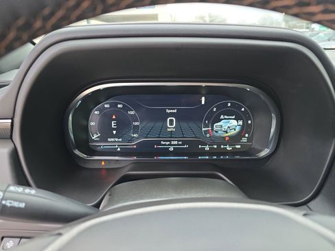 Used 2024 GMC Yukon XL AT4 w/ Technology Package image 21