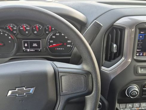 Used 2023 Chevrolet Silverado 1500 Custom w/ Rally Edition AWD/4WD image 8