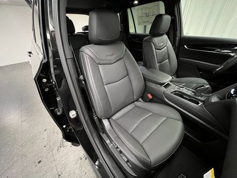New 2025 Cadillac XT6 Premium Luxury w/ Technology Package image 18