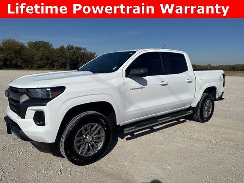 Used 2024 Chevrolet Colorado LT w/ LT Convenience Package image 1
