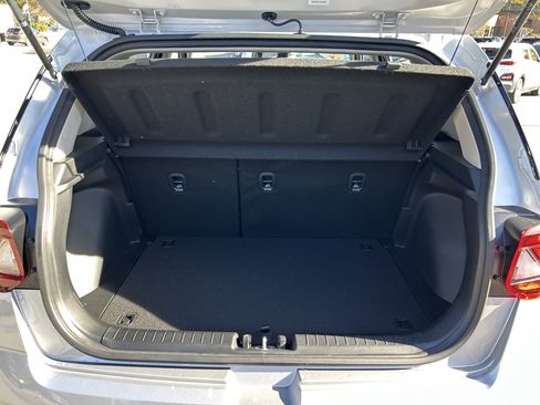 New 2026 Hyundai Venue SEL image 16