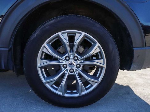 Used 2020 Ford Explorer Limited image 10