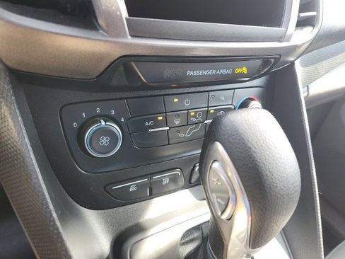 Used 2022 Ford Transit Connect XL image 30