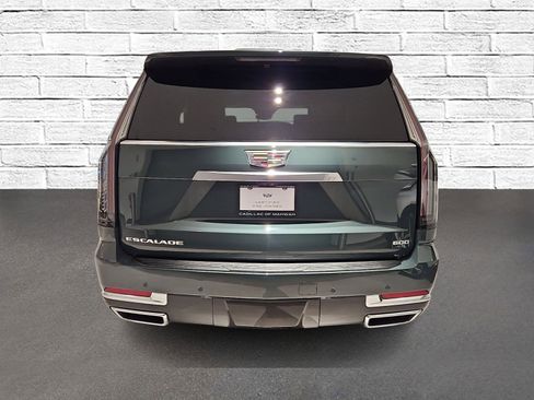 Certified 2025 Cadillac Escalade Premium Luxury image 5