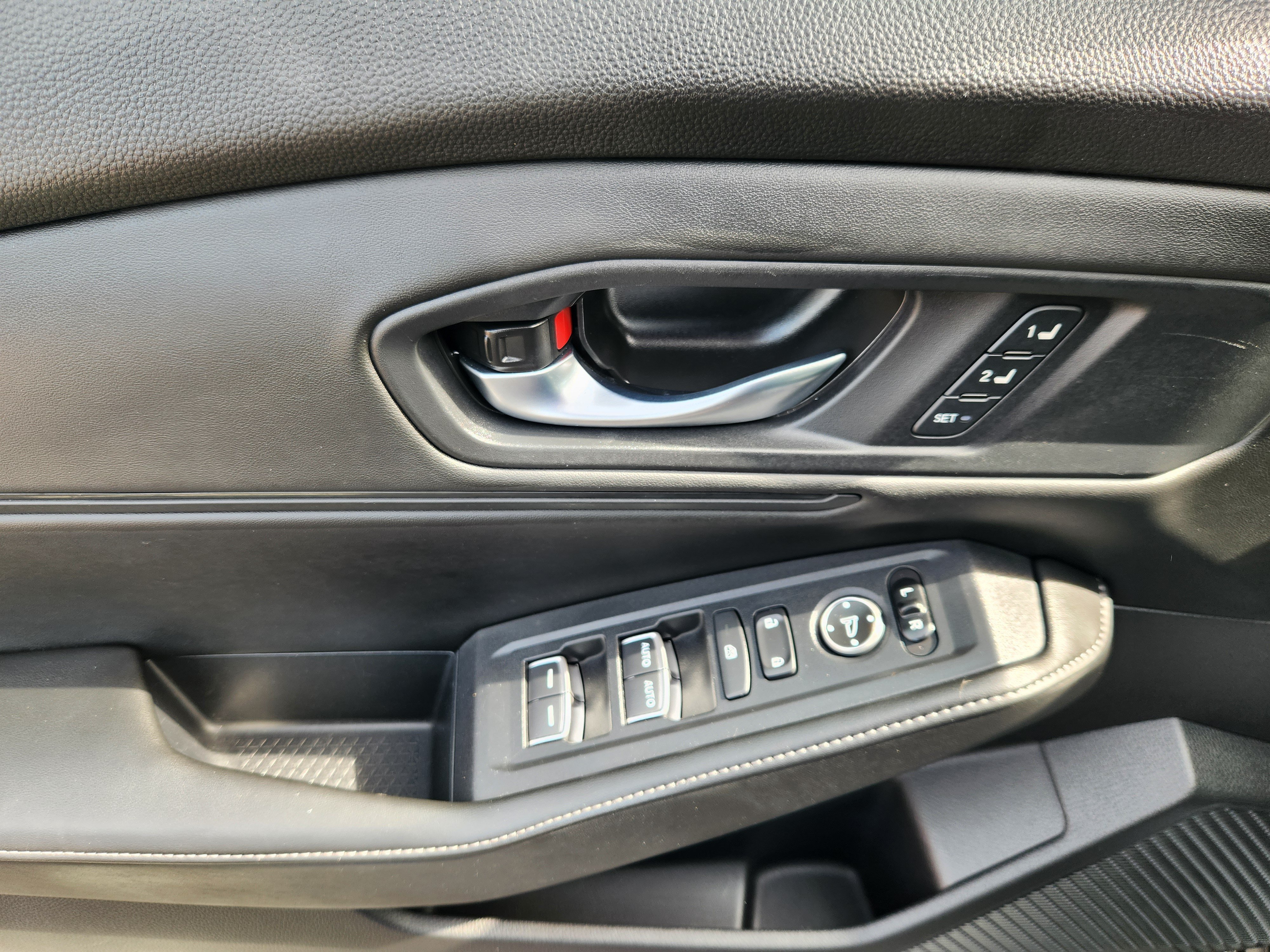 Used 2023 Honda Accord Sport image 17