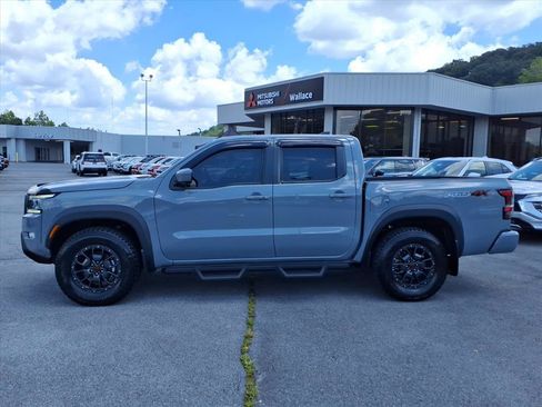 Used 2022 Nissan Frontier PRO-4X w/ Pro-4X Premium Package AWD/4WD image 9