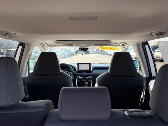 Used 2024 Toyota RAV4 XLE w/ Convenience Package FWD image 30