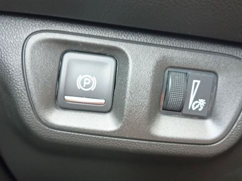 Used 2019 GMC Acadia SLT FWD image 10