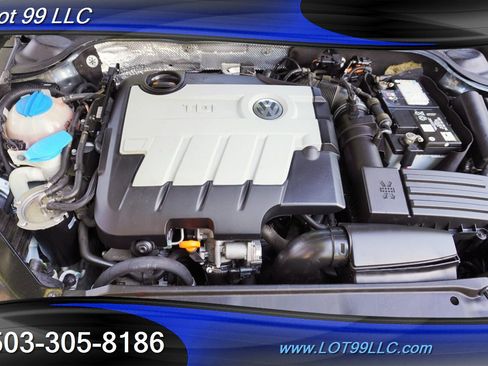 Used 2012 Volkswagen Jetta TDI FWD image 19