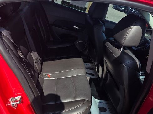 Used 2016 Chevrolet Cruze LT image 13