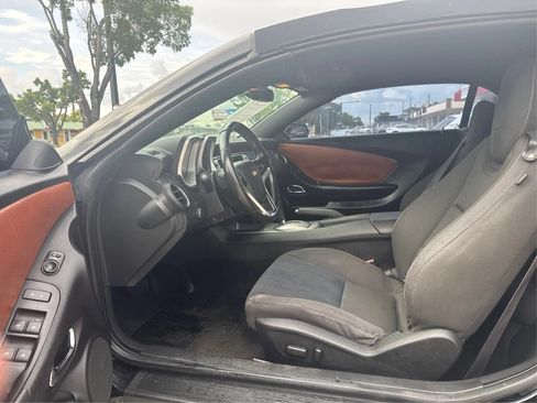 Used 2014 Chevrolet Camaro LT RWD image 9