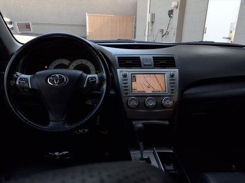Used 2011 Toyota Camry SE image 20