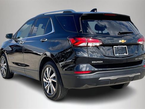 Used 2023 Chevrolet Equinox Premier image 4