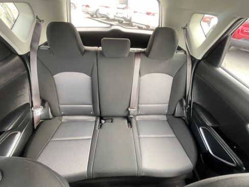 Used 2025 Kia Soul LX w/ LX Technology Package image 38