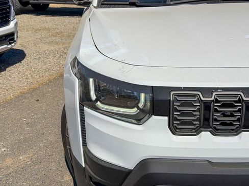 New 2026 Jeep Cherokee Laredo image 5