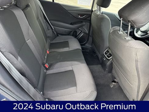Used 2024 Subaru Outback Premium image 14