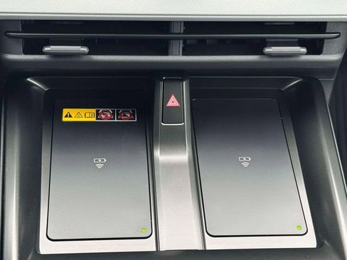 Used 2026 Subaru Solterra Premium w/ Premium Convenience Package image 23