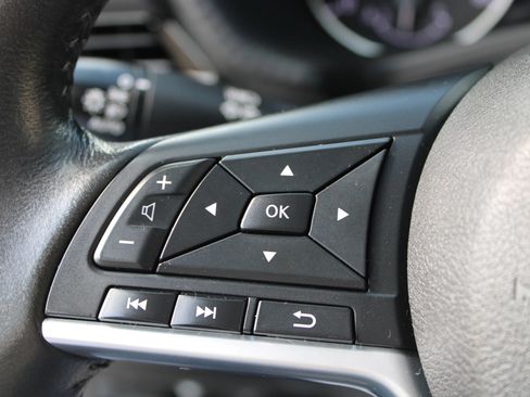 Used 2024 Nissan Sentra SV w/ All-Weather Package FWD image 16
