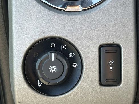 Used 2013 Ford F250 Lariat w/ Chrome Pkg image 29