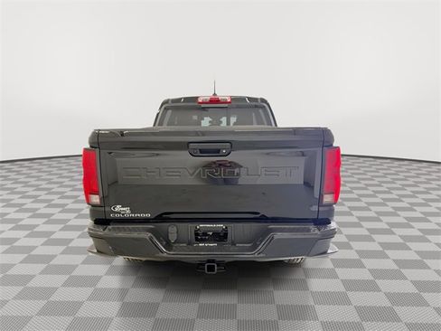 Certified 2024 Chevrolet Colorado Z71 w/ Z71 Convenience Package 2 image 10