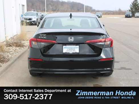 Certified 2023 Honda Civic EX image 5